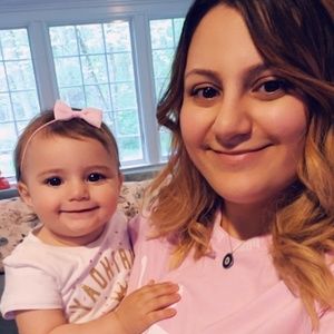 Meet your Posher, Nagehan